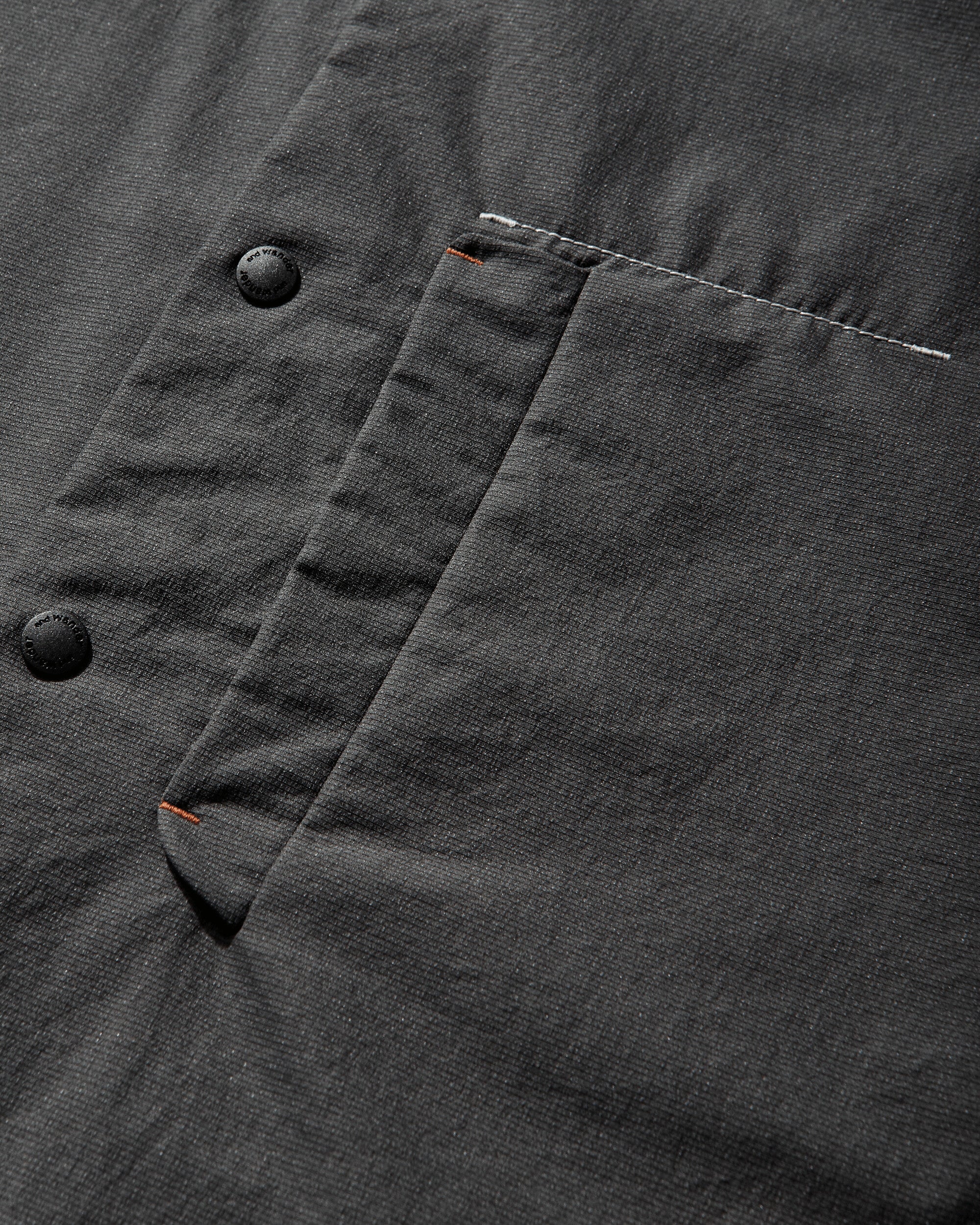 ROA R04 Roa × And Wander Breathable Shirt Charcoal Shirts Shortsleeve Shirt 5746183512SJ 022