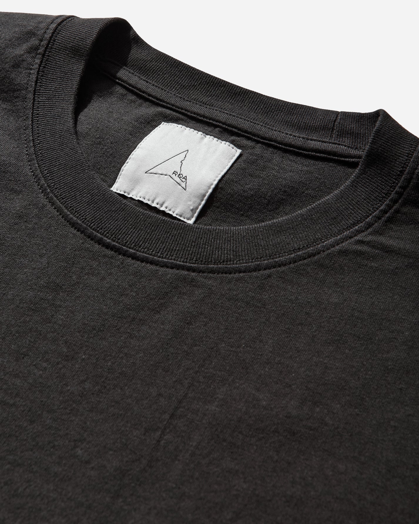 ROA Logo T Shirt Washed Black T-Shirts Top YBUW011JY01 BLK0020