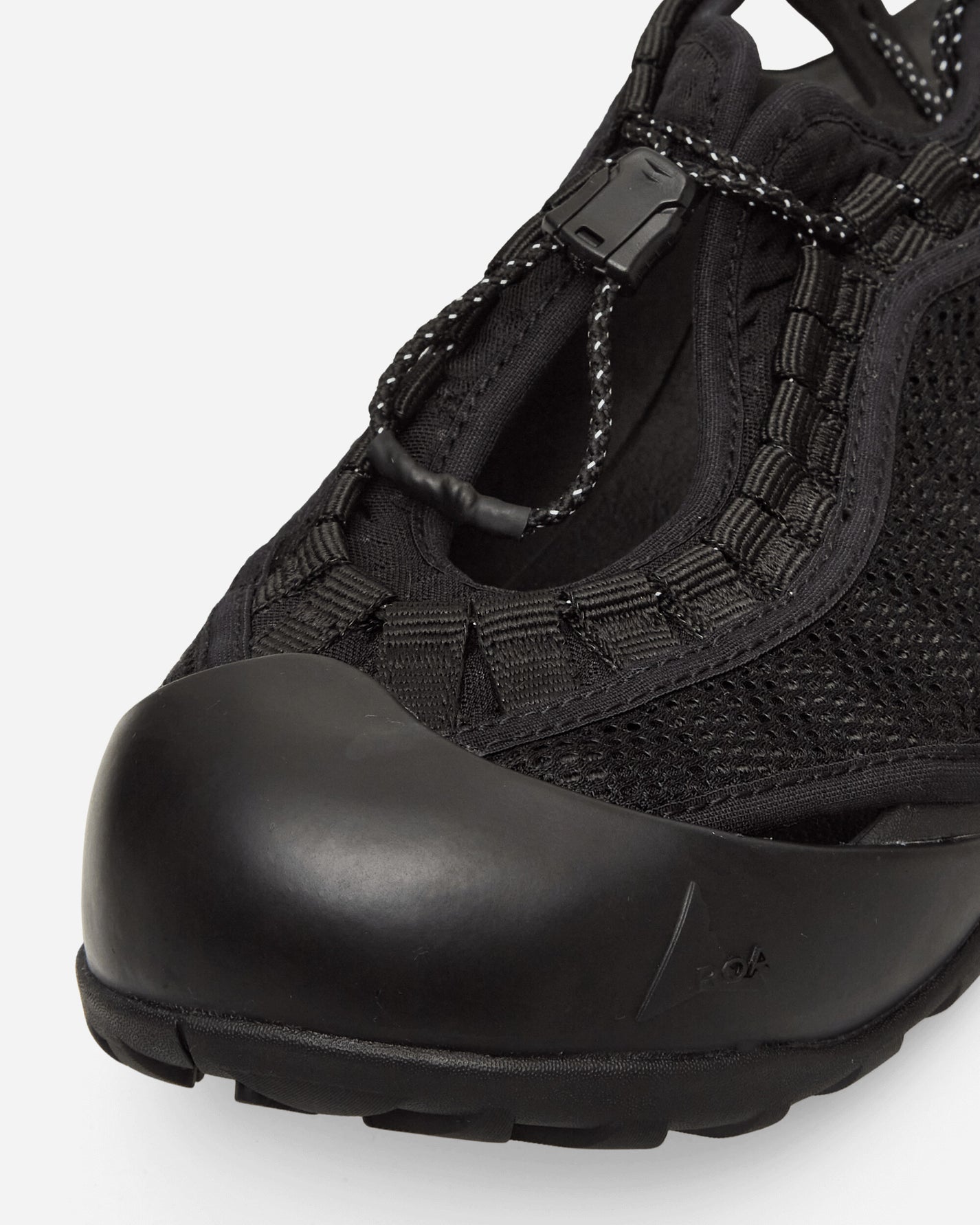 ROA Arpy Weaved Black Sneakers Low YBUW116FA06 BLK0001