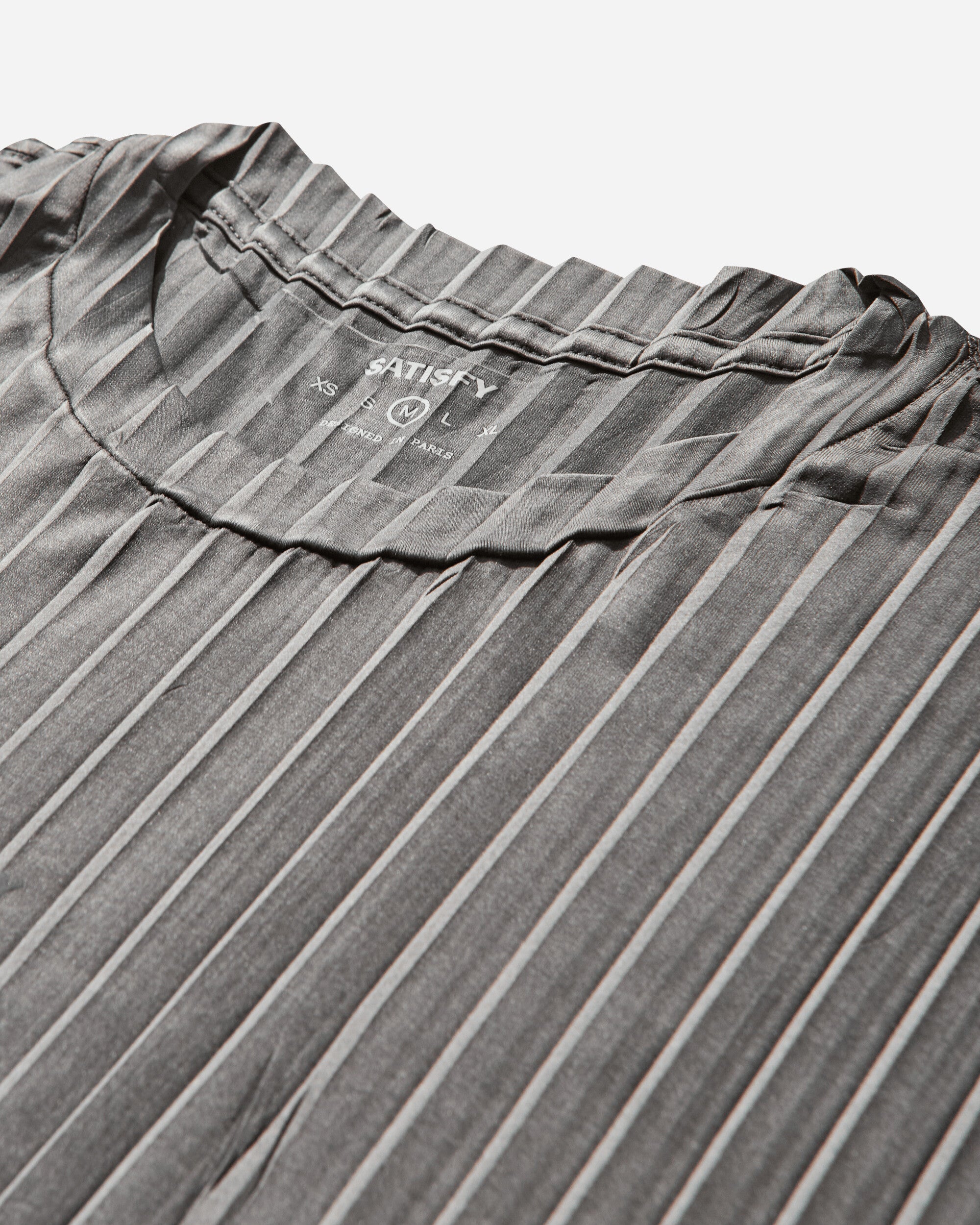 Satisfy AuraLite Pleated T-Shirt Mineral Graphite T-Shirts Shortsleeve 11043 MG-SA