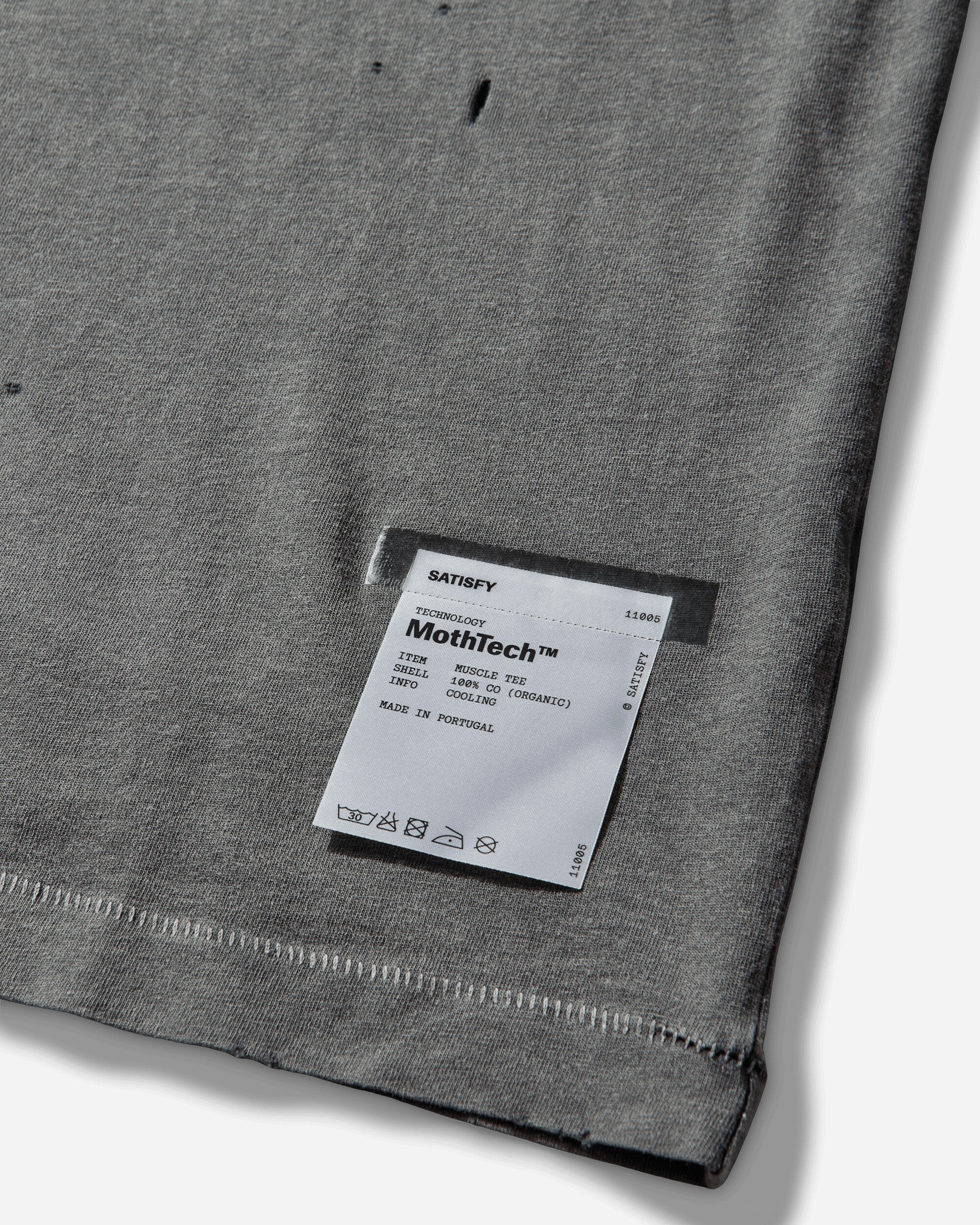 Satisfy Mothtech Muscle Tee Faded Black T-Shirts Shortsleeve 11005 01A05