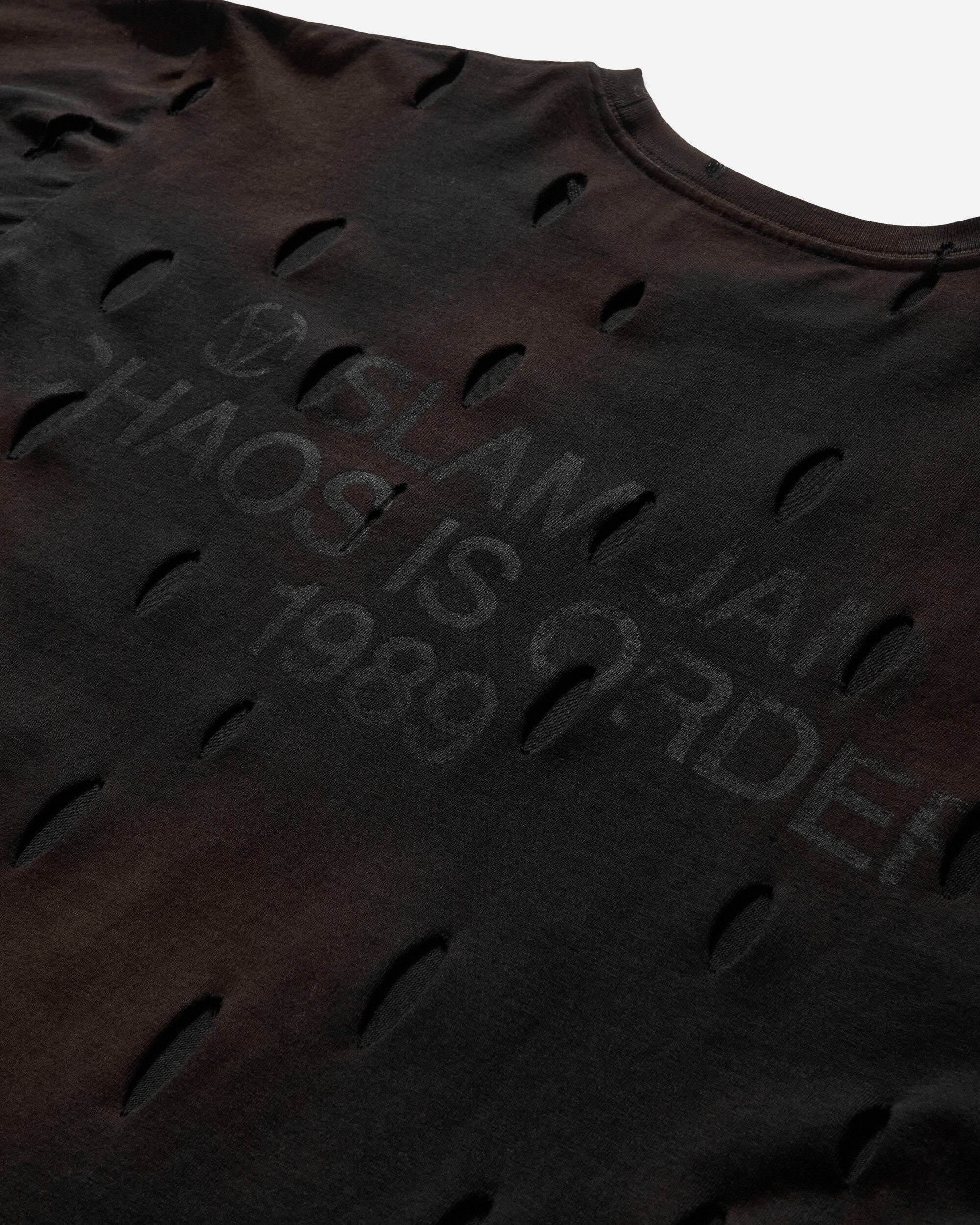 Slam Jam Carhartt x Tintoria Emiliana x Slam Jam "Poor Grade" L/S Chase T-Shirt Black Gold T-Shirts Longsleeve I026392 00FXX