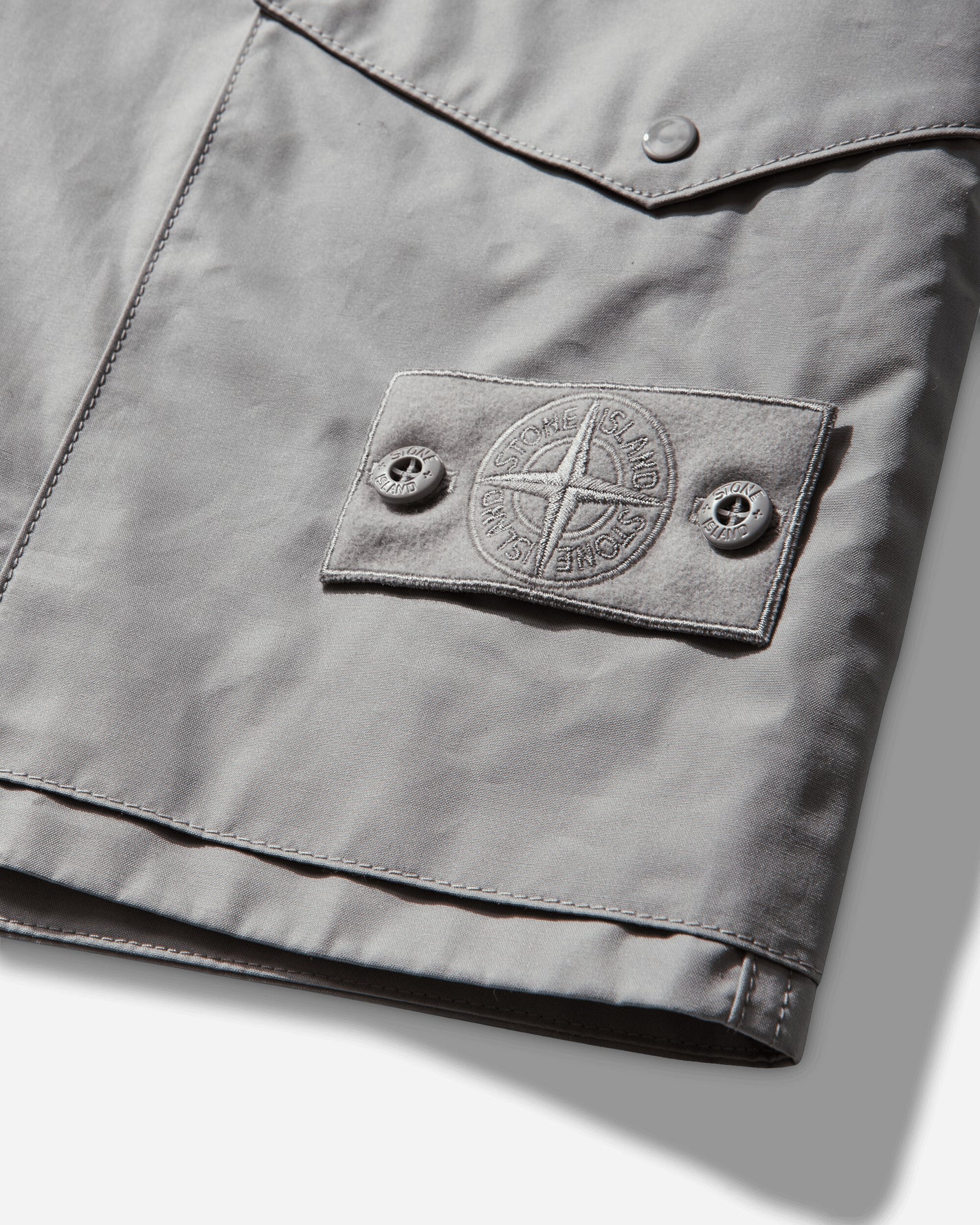 Stone Island Nylon Metal Contrast Swimshorts Dust Shorts Cargo Short L1S15L100004S0F01 V0064