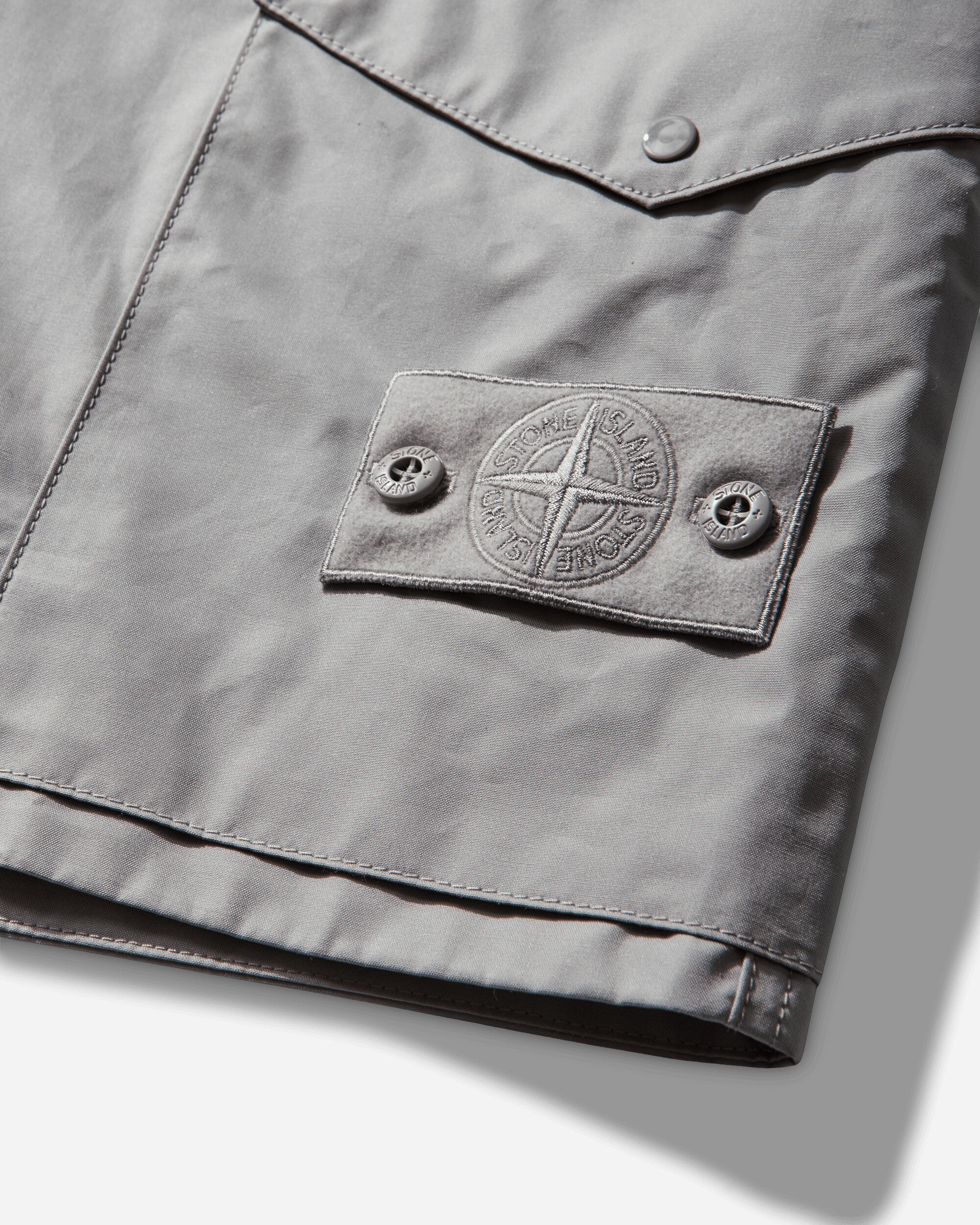 Stone Island Nylon Metal Contrast Swimshorts Dust Shorts Cargo Short L1S15L100004S0F01 V0064