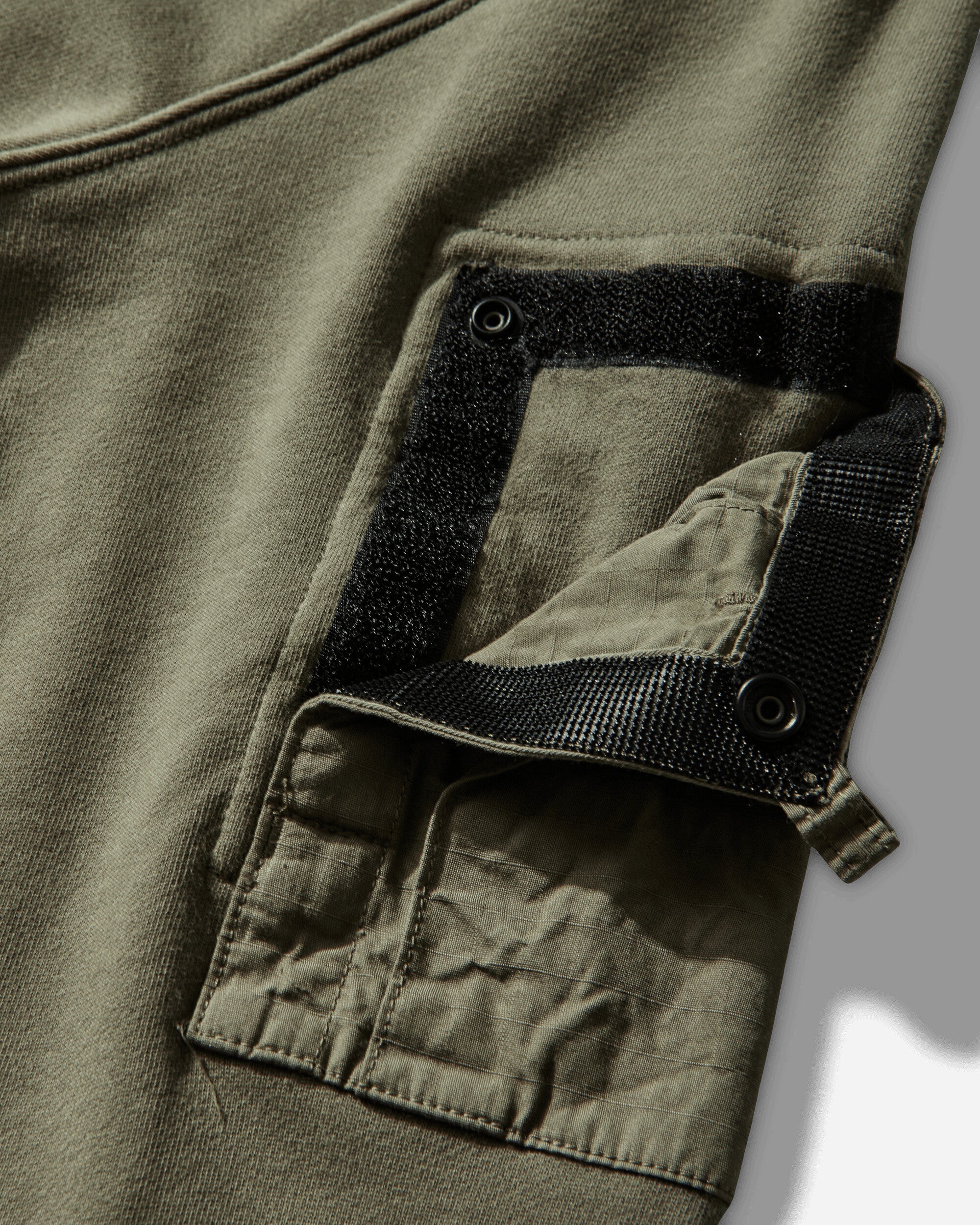 Stone Island Organic Cotton Fleece Crewneck Sweatshirt Military Green Sweatshirts Hoodies L1S156100019S0410 V005G