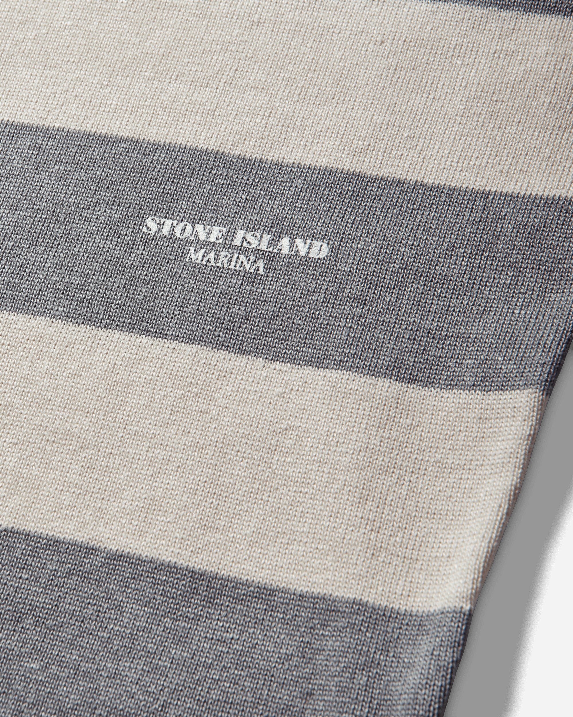 Stone Island Cotton Nylon Micro Ripstop Short Jacket Ivory T-Shirts Longsleeve L1S155100051S00XF V0M93