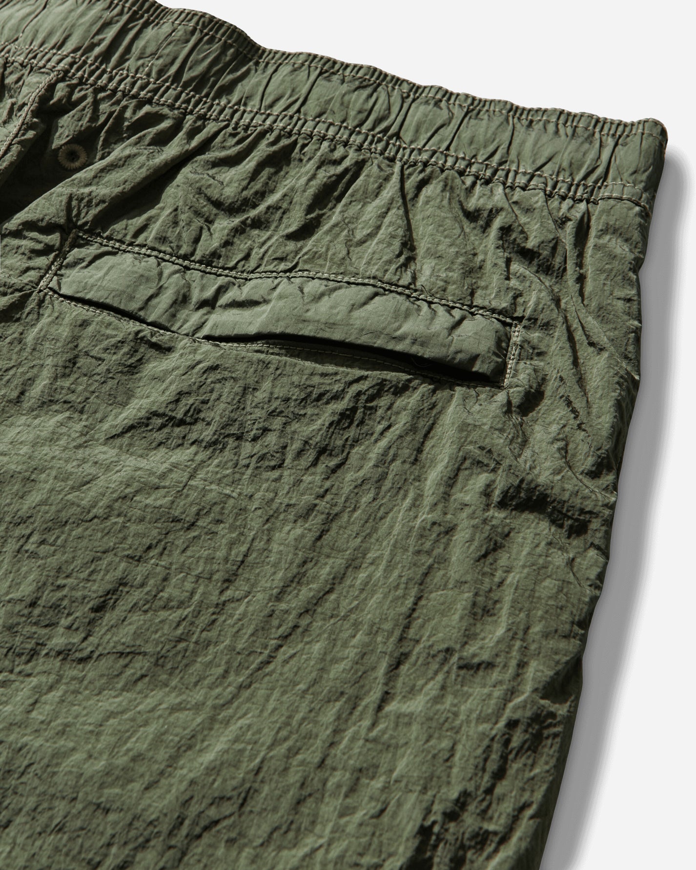 Stone Island Nylon Metal Contrast Swimshorts Military Green Shorts Short L1S15B100004S0043 V005G