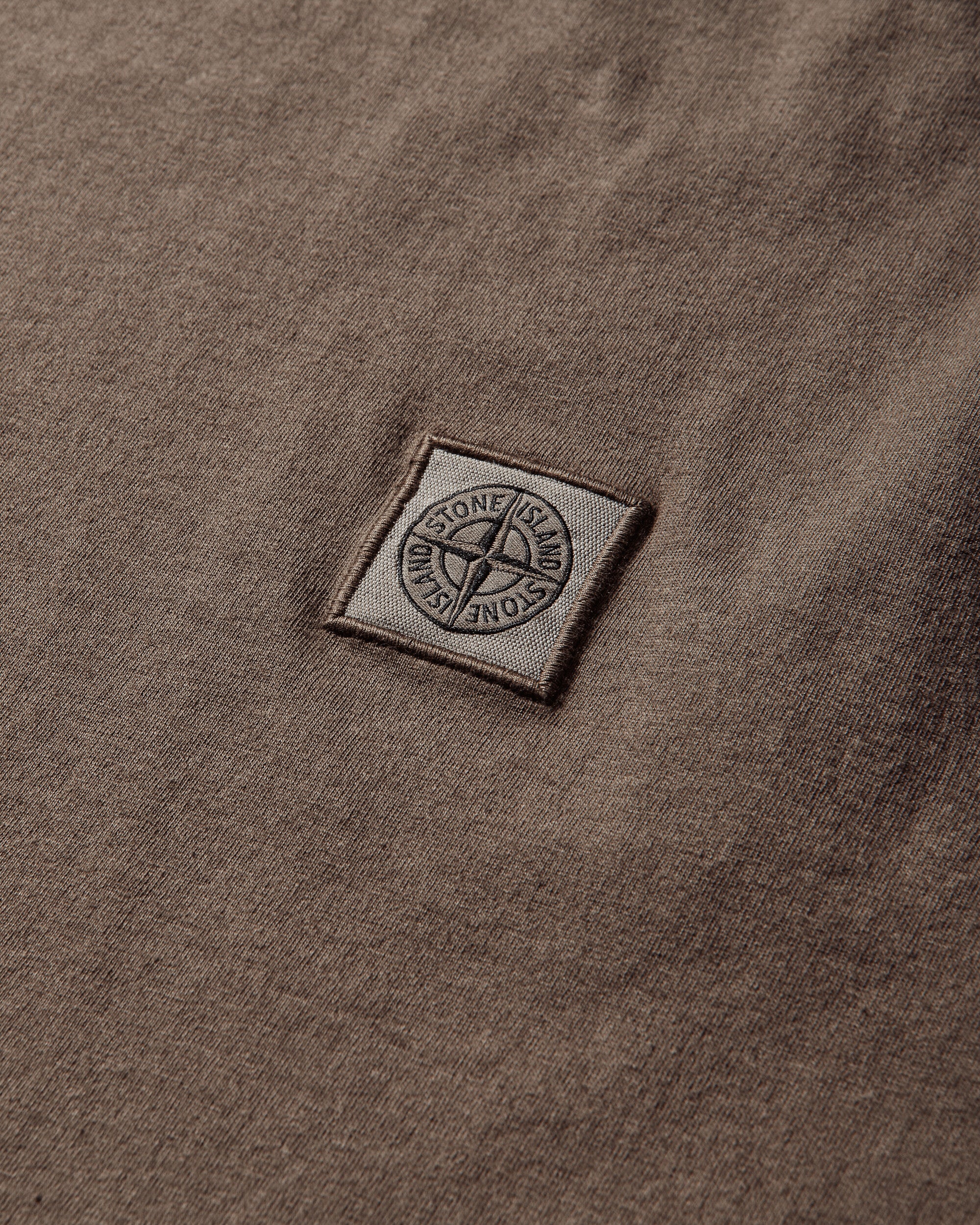 Stone Island Ss T-Shirt Shadow Brown T-Shirts Shortsleeve L1S152100026S0057 V007C