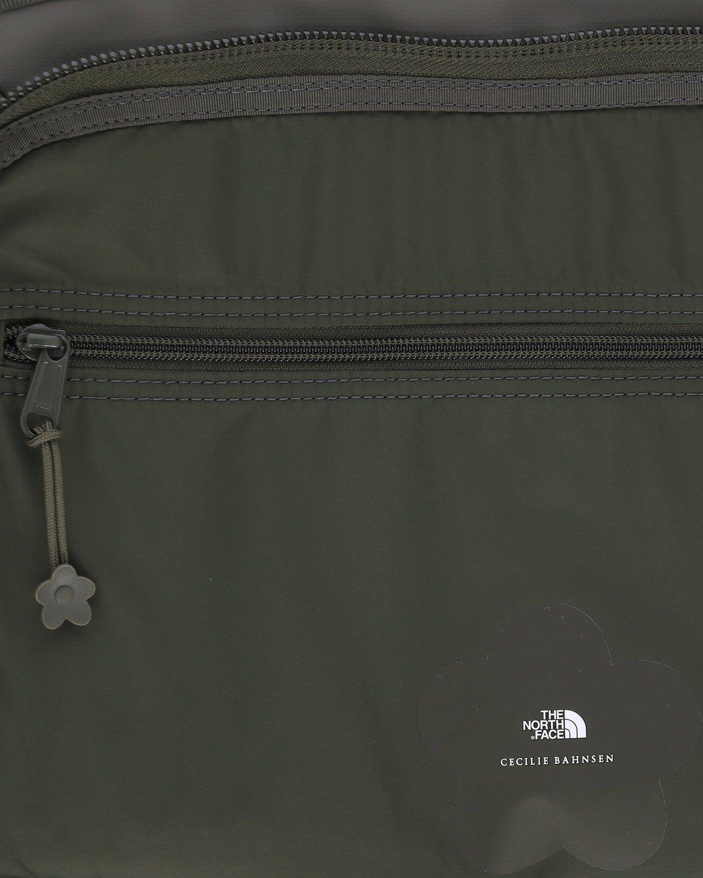 The North Face Wmns Tnf X Cb Anna Base Camp Duffel S Green Bags and Backpacks Backpacks NF0A8HEMN8M1 NFN8M