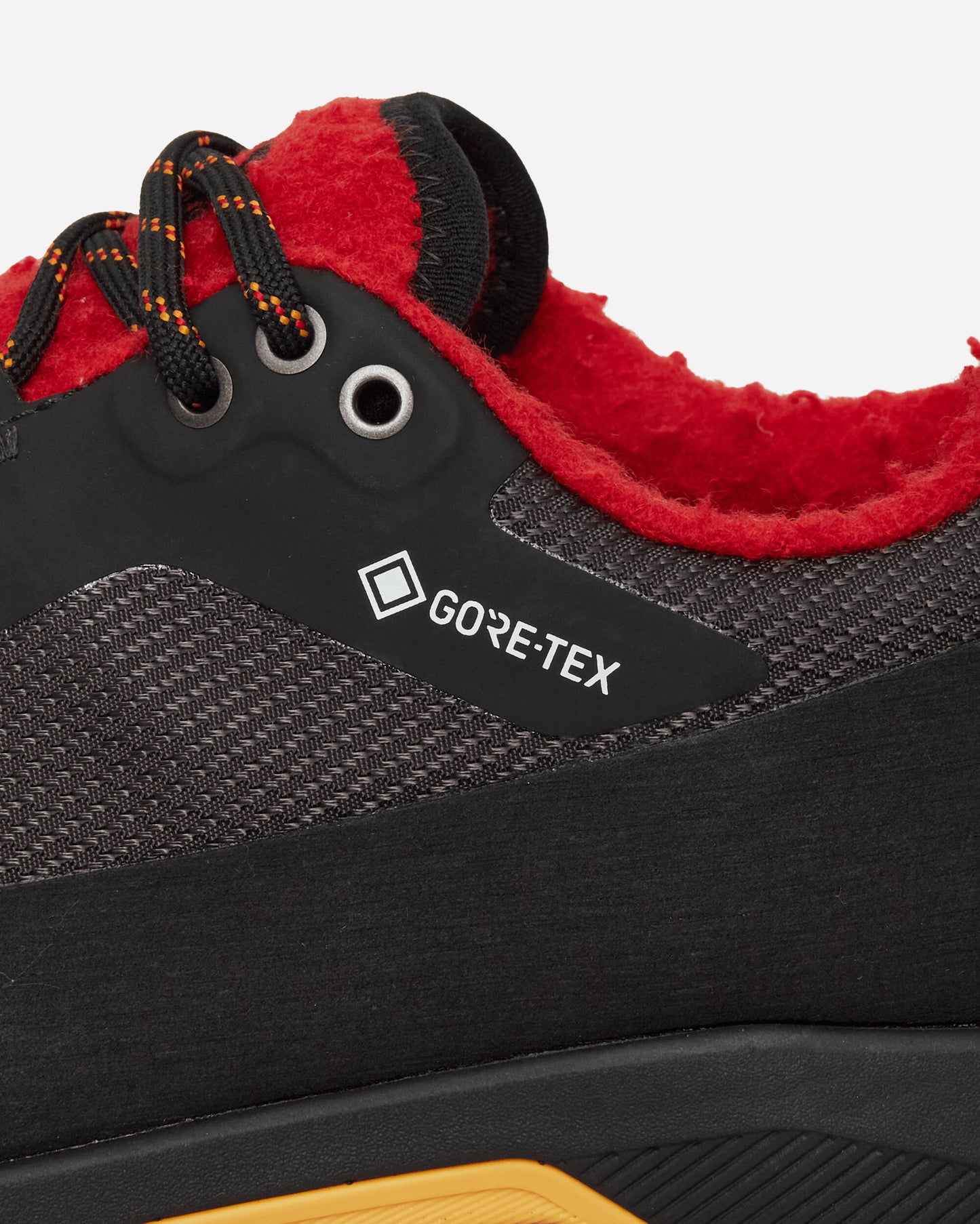 The North Face Verto Alpine Gore Tex Casentino Tnf Multicolor Sandals and Slides Sandals and Mules NF0A8G51KX91 NFKX9