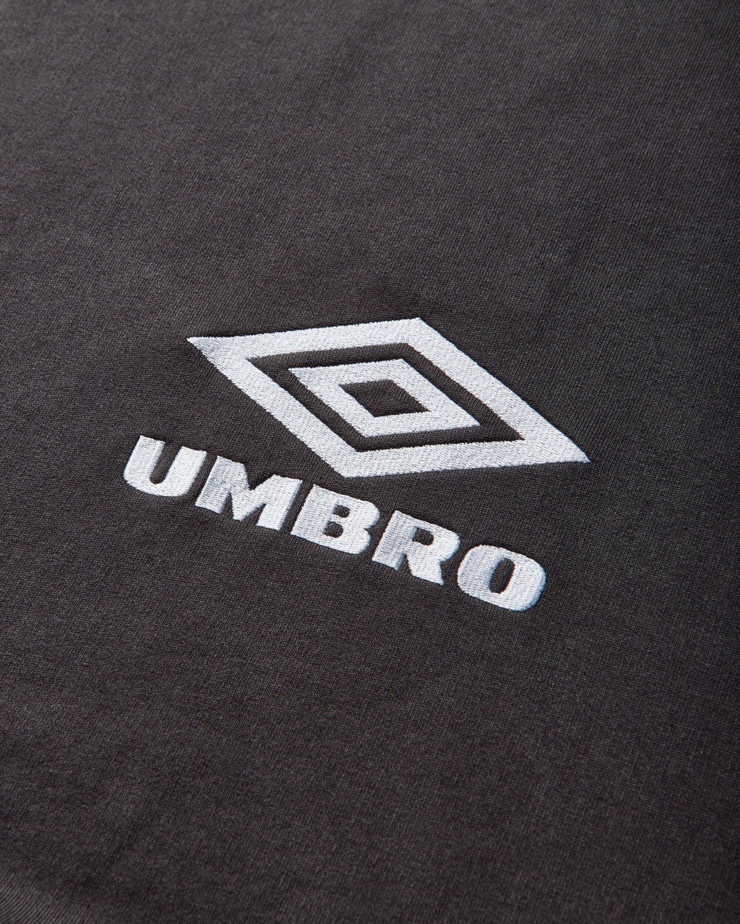 Umbro Og Logo Mask Hoodie Washed Black Sweatshirts Hoodies UBMW0411FA256 BLK0020