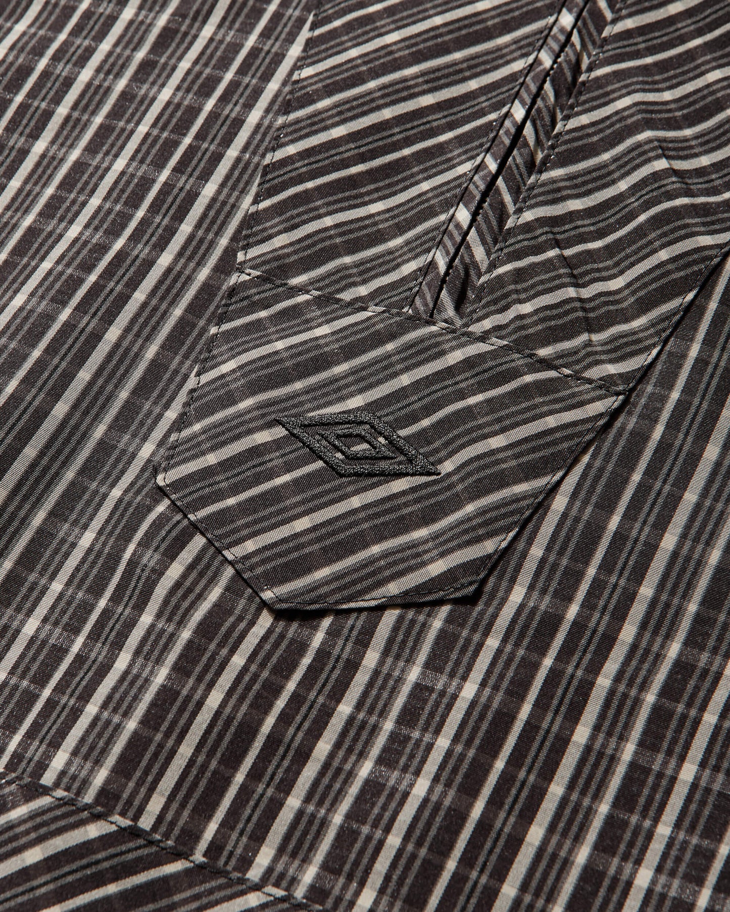 Umbro Checked Masked Anorak Beige Dark Brown Coats and Jackets Jackets UBMW0547FA361 BEG0015