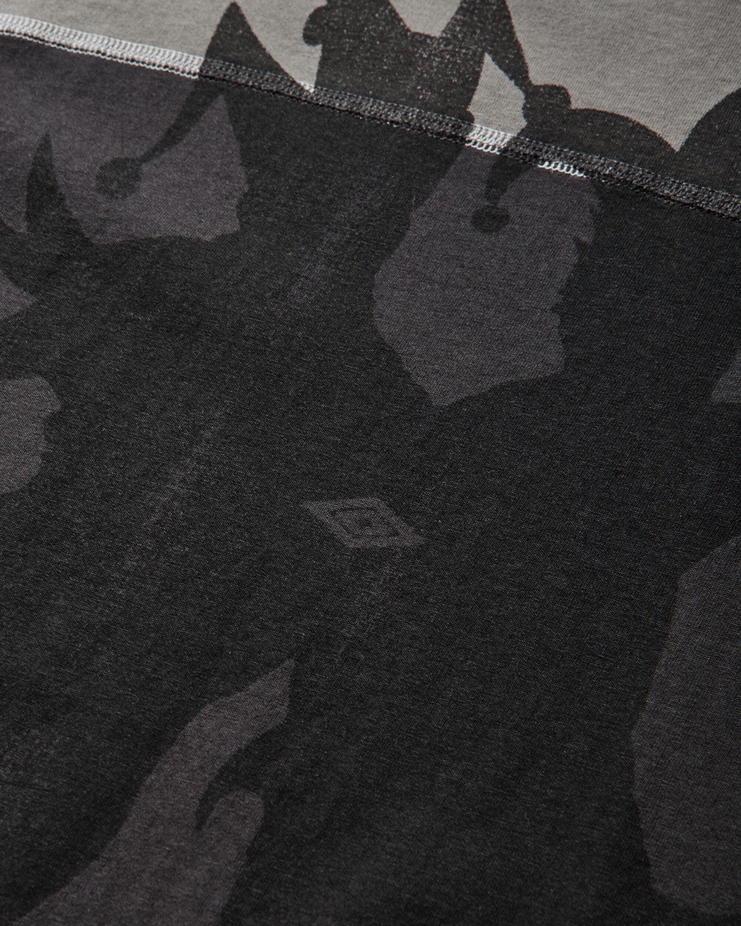 Umbro Players Tee Washed Black Smock Grey T-Shirts Top UBMW0412JY126 BLK0034