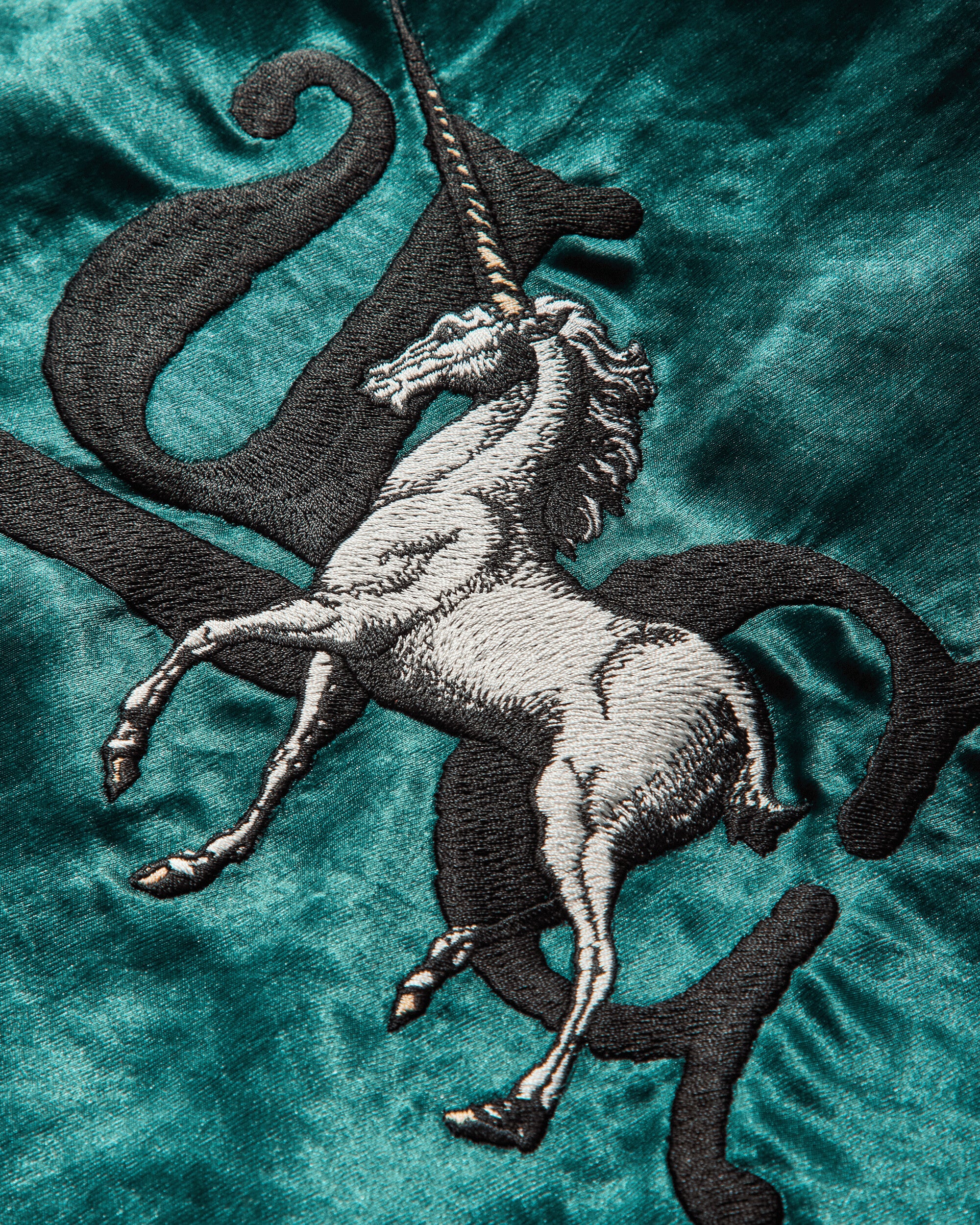 Undercover Wmns Blouson Green Coats and Jackets Bomber Jackets UP2E1204 4