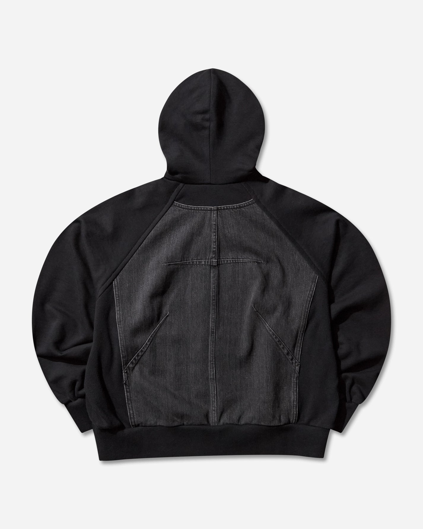 Undercover Wmns C/S Black Sweatshirts Hoodies UP2E1806 1