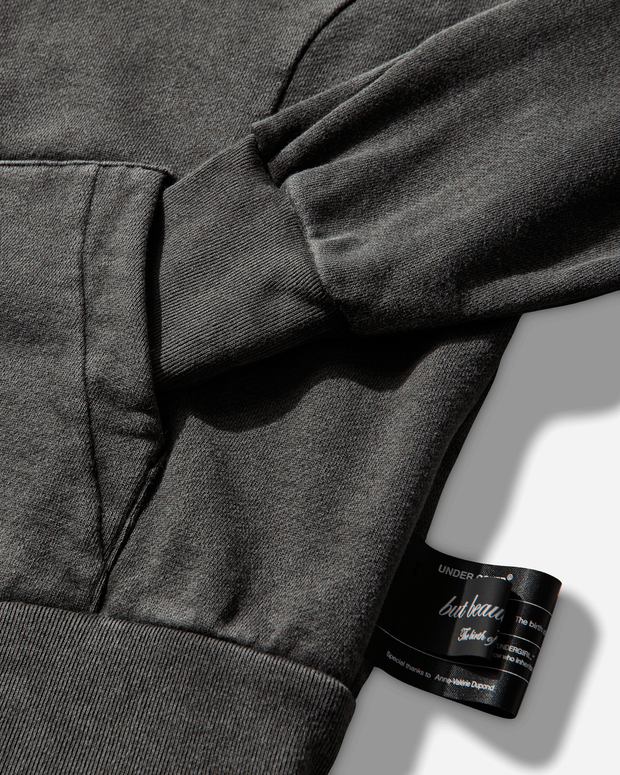 Undercover Wmns C/S Black Sweatshirts Zip-Ups UC1F1808 BLACK