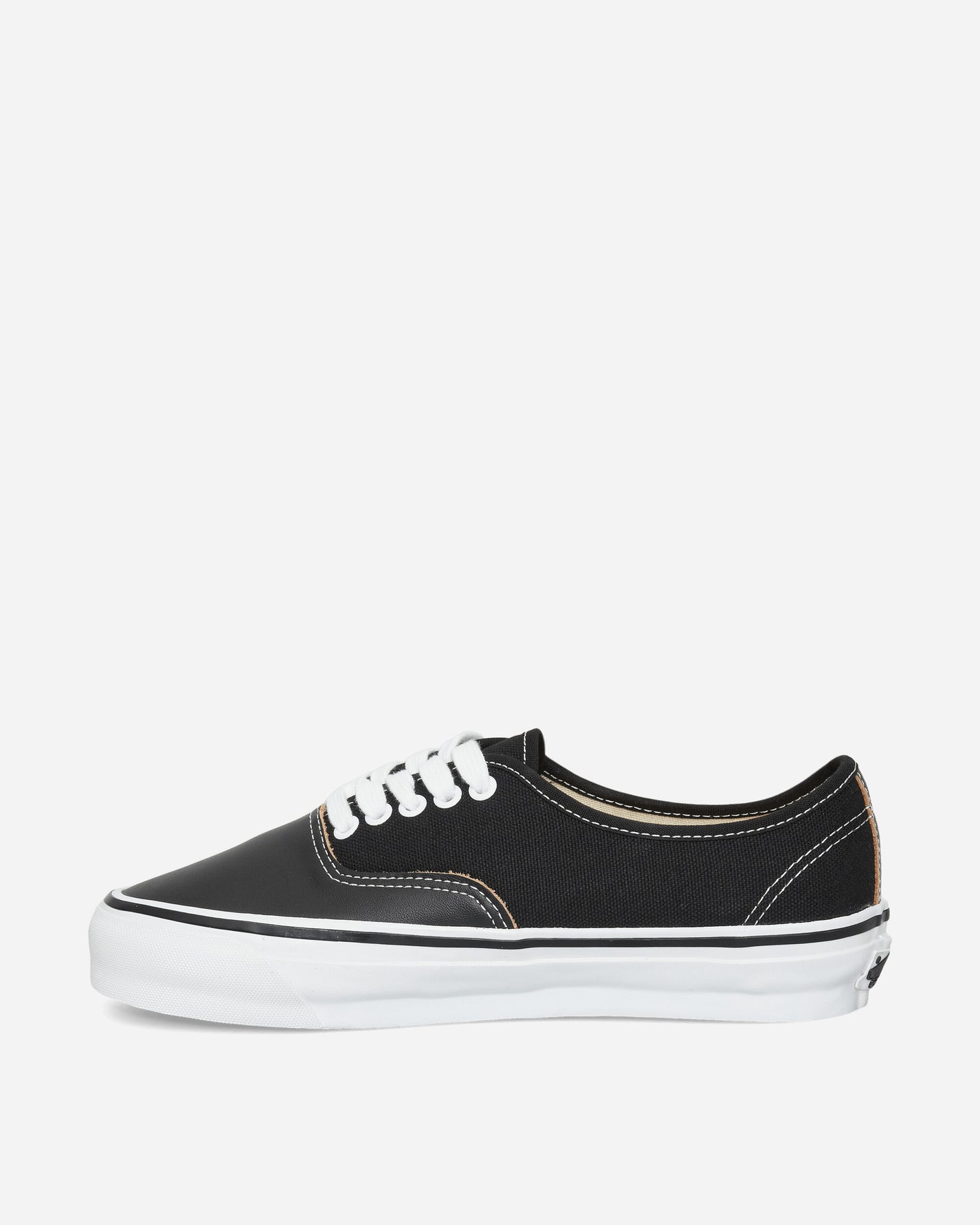 Vans Otw Authentic 44 Siped Vibram Black Sneakers Low VN000Z3TBLK1