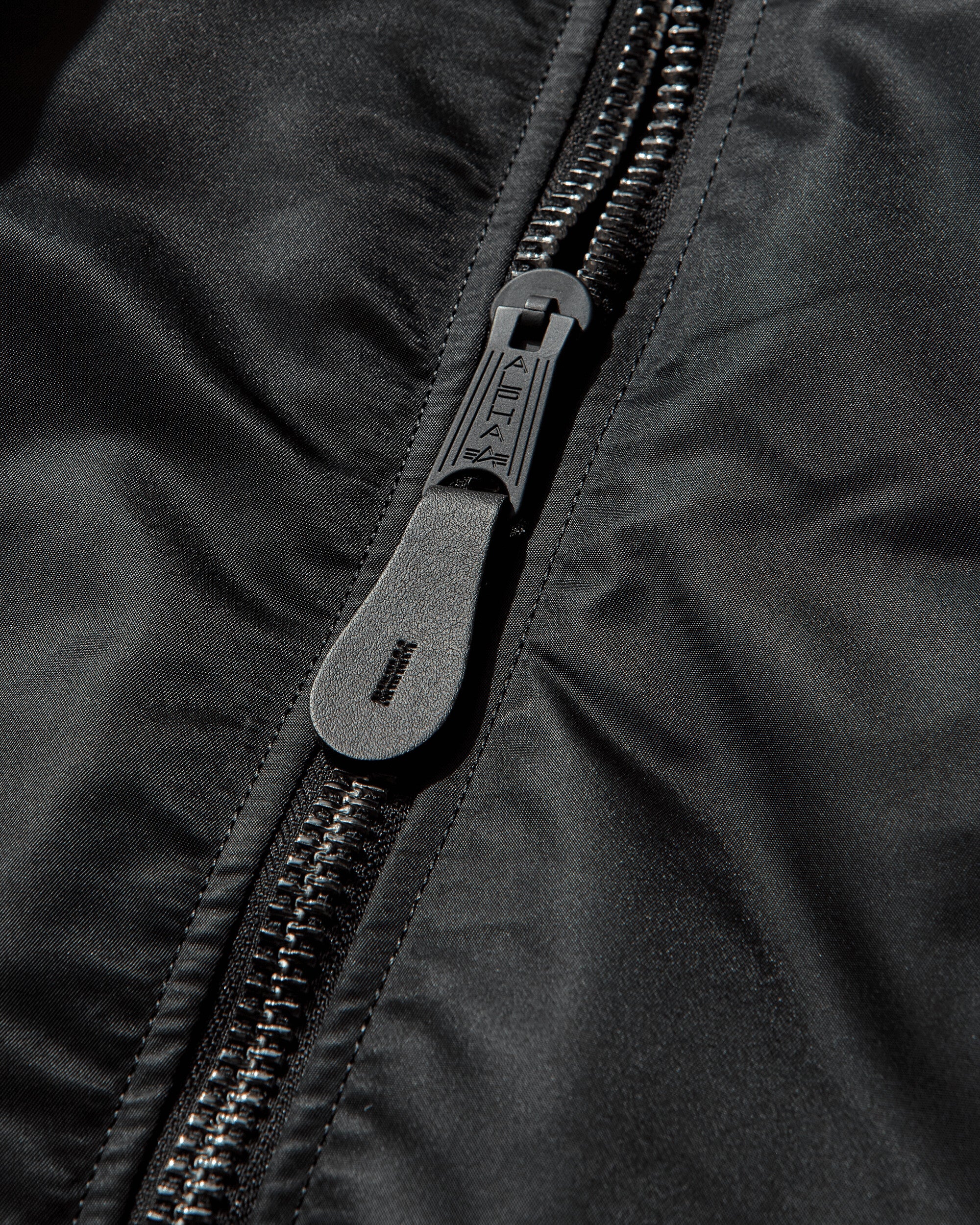 WTAPS Ma1 Core Spec Jacket  Nylon Twill Alpha Industries Black Coats and Jackets Bomber Jackets 252USALD-JKM01S BLACK
