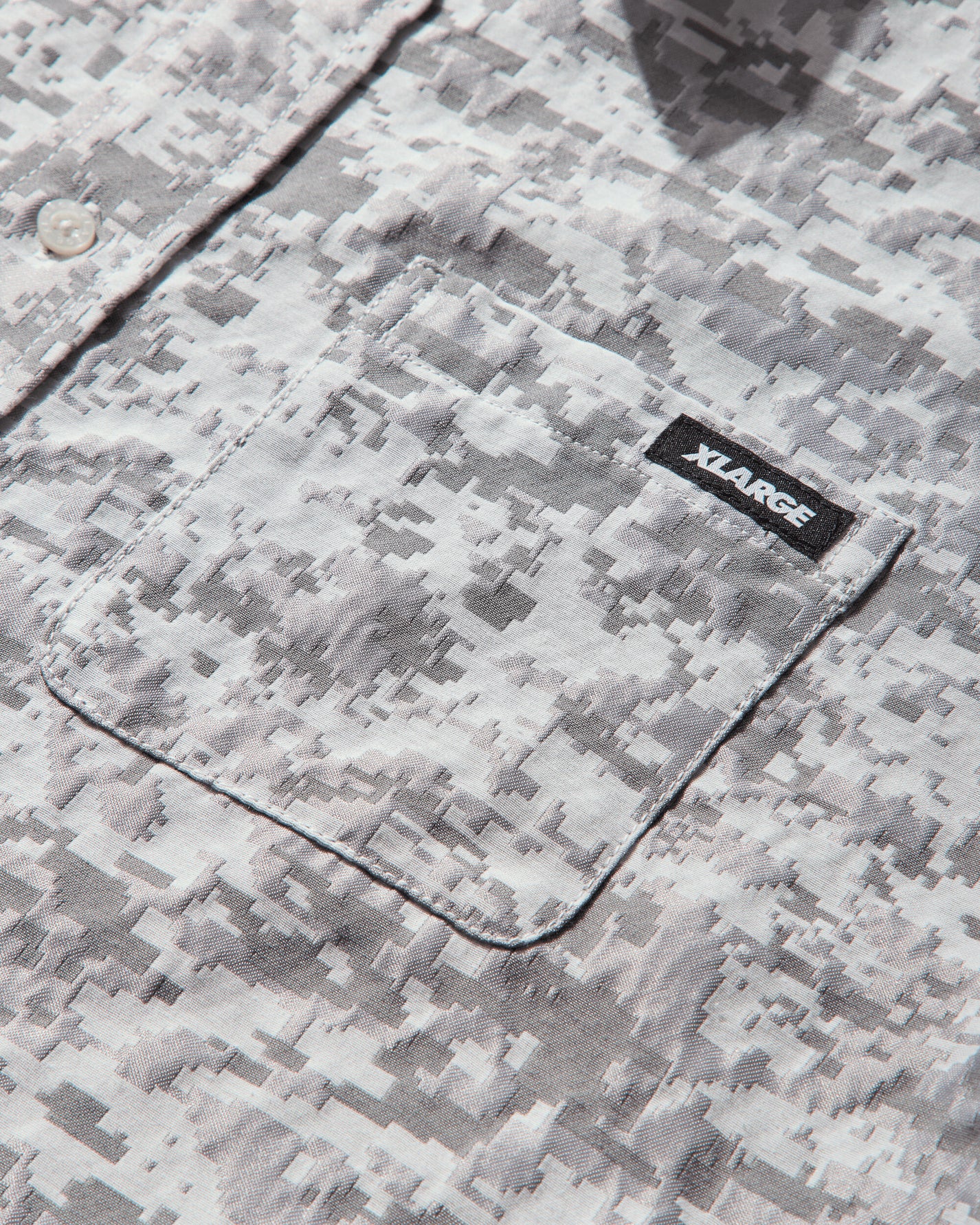 XLARGE Digital Camo Jacquard L/S Shirt White Shirts Longsleeve Shirt F201253014003 0
