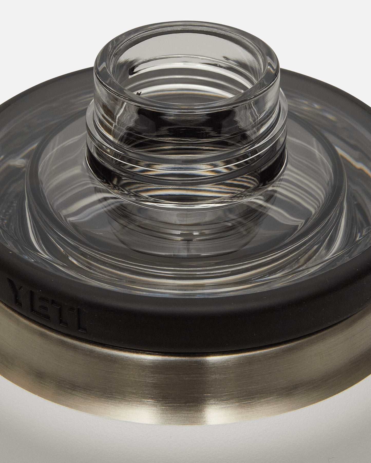 YETI Rambler 26 Oz Bottle White Equipment Bottles and Bowls 70000003489 WHT