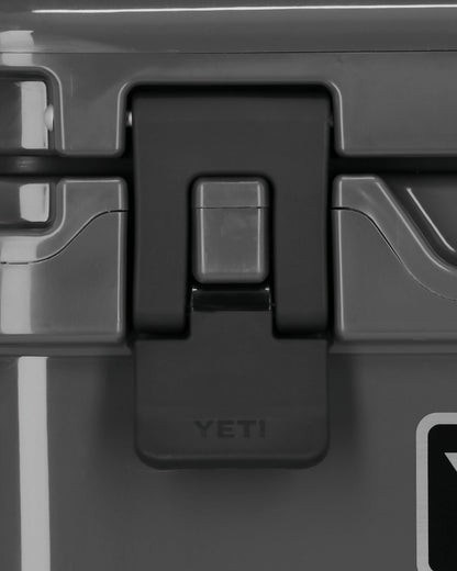 YETI Roadie 15 Charcoal Equipment Camping Gear 70000002255 CHR