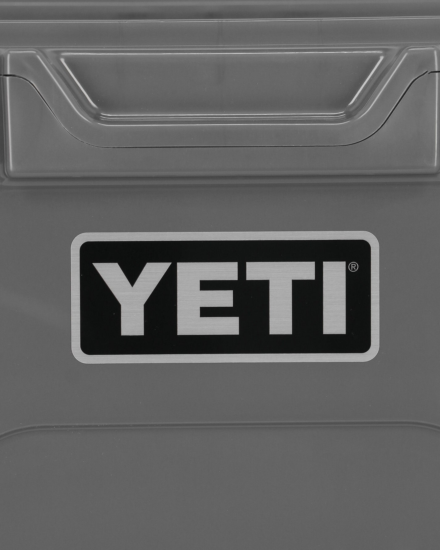 YETI Roadie 15 Charcoal Equipment Camping Gear 70000002255 CHR