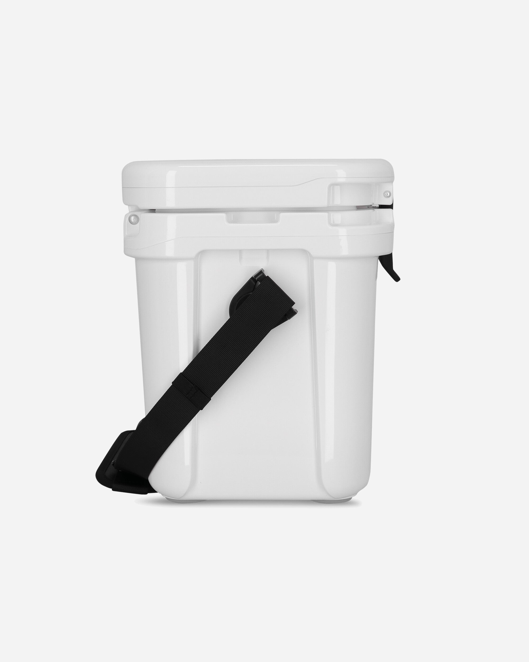 YETI Roadie 15 White Equipment Camping Gear 70000002254 WHT