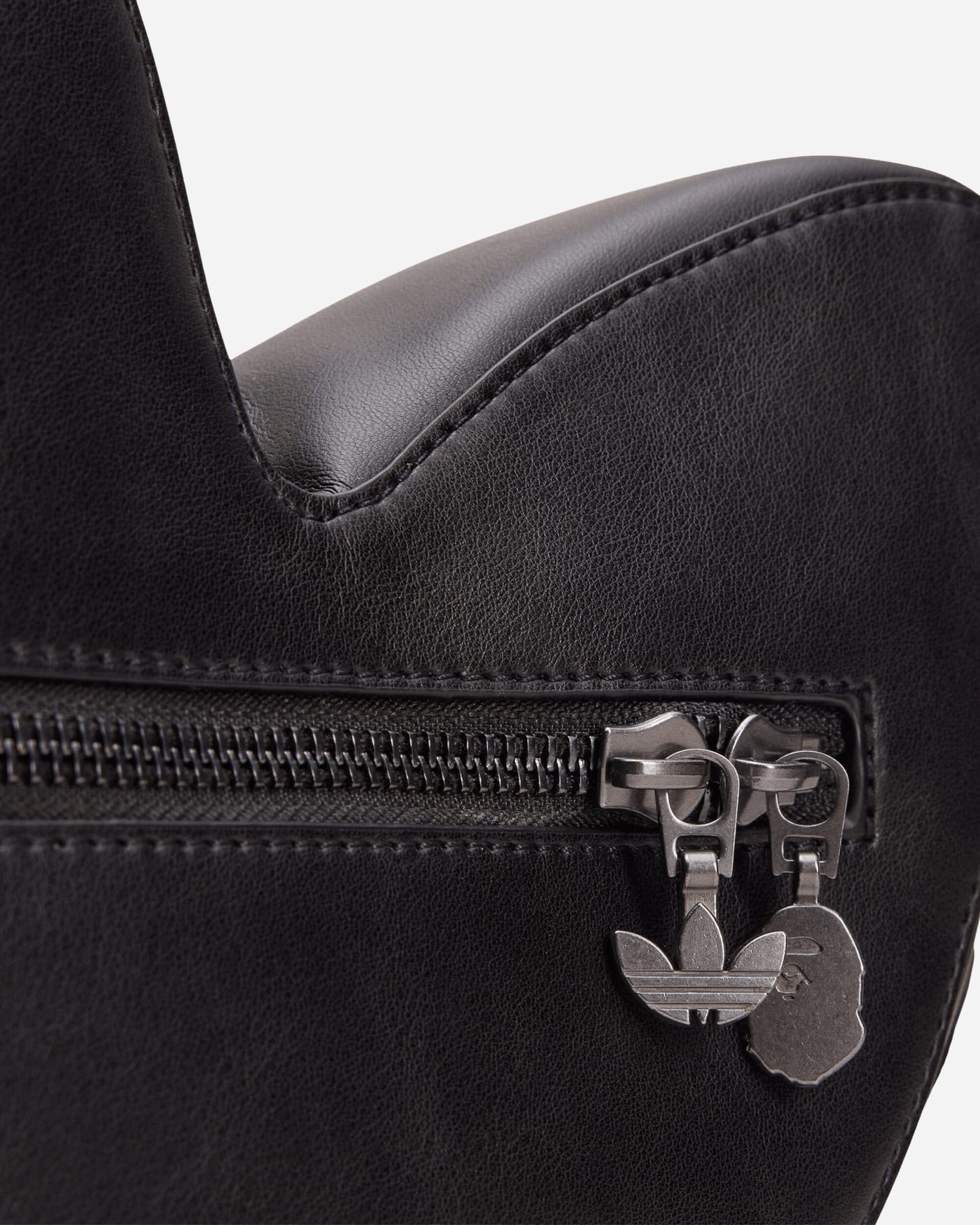 adidas Trefoil Shoulde Black Bags and Backpacks Shoulder Bags KF4921