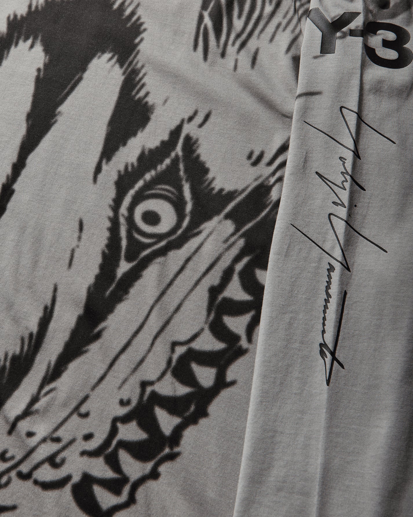 adidas F1 Wolf Ls Tee Black T-Shirts Longsleeve KS7830