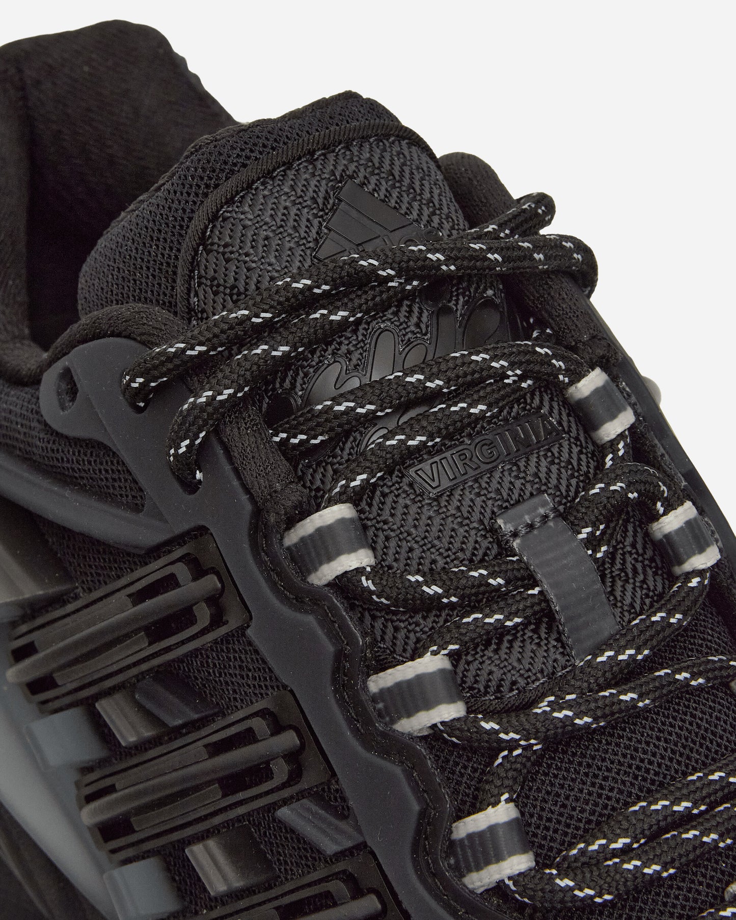 adidas Pharrel Williams Adistar Jellyfish Carbon Sneakers Low KJ3841