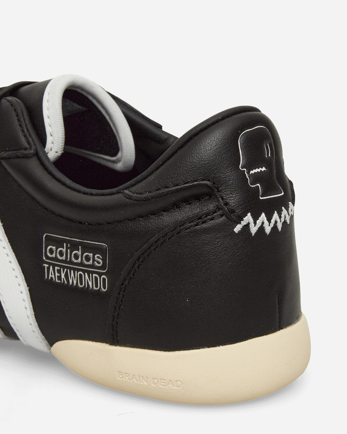 adidas Taekwondo Brain Dea Core Black/White Sneakers Low JQ9303