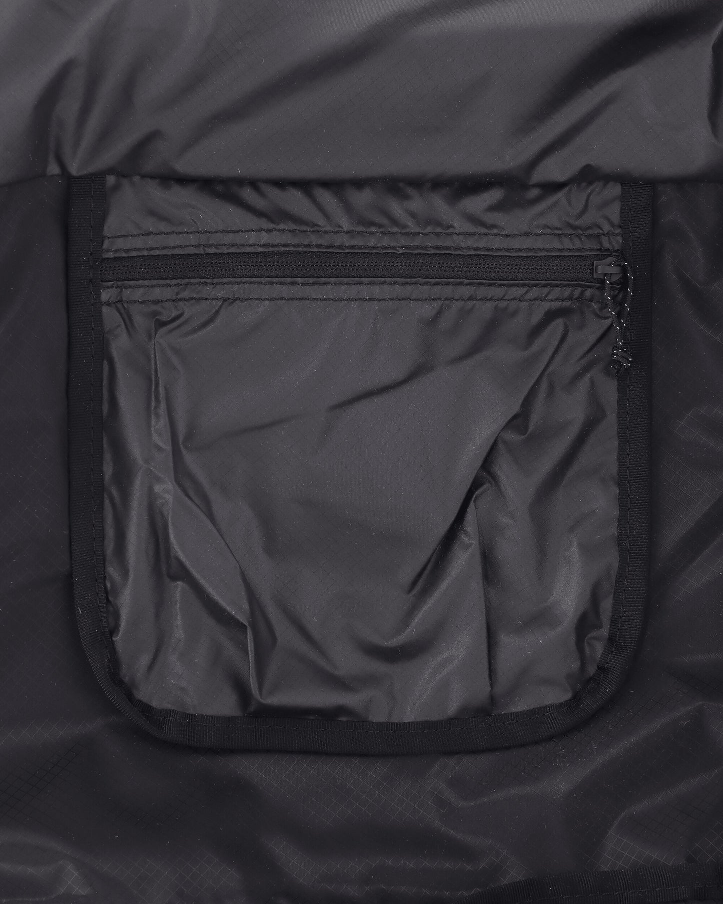 and wander 128  Sil Shoulder Bag Black  Bags and Backpacks Shoulder Bags 5746985133 010