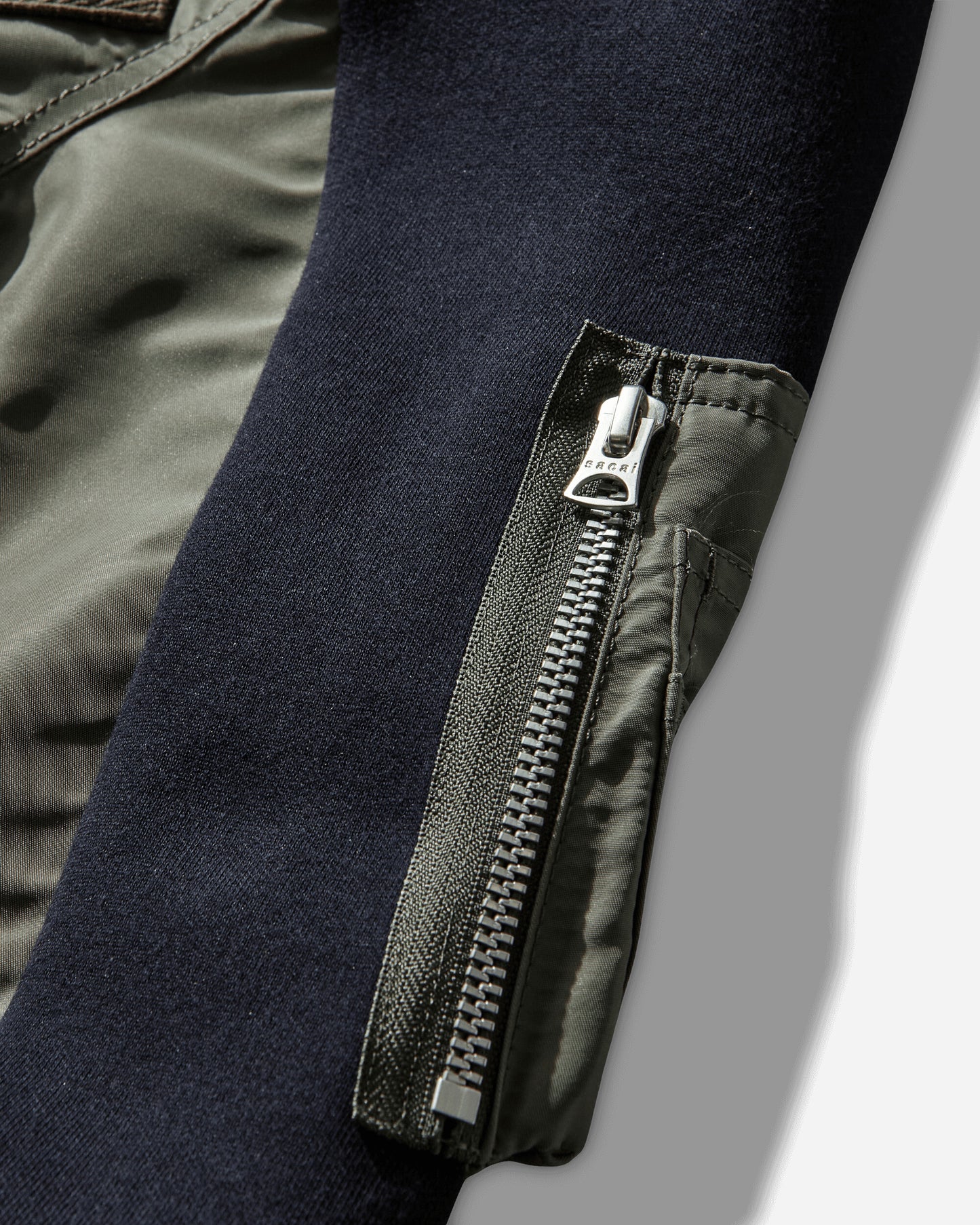 sacai Sponge Sweat X Nylon Twill Pullover Navy Khaki Sweatshirts Crewneck SCM-326 212